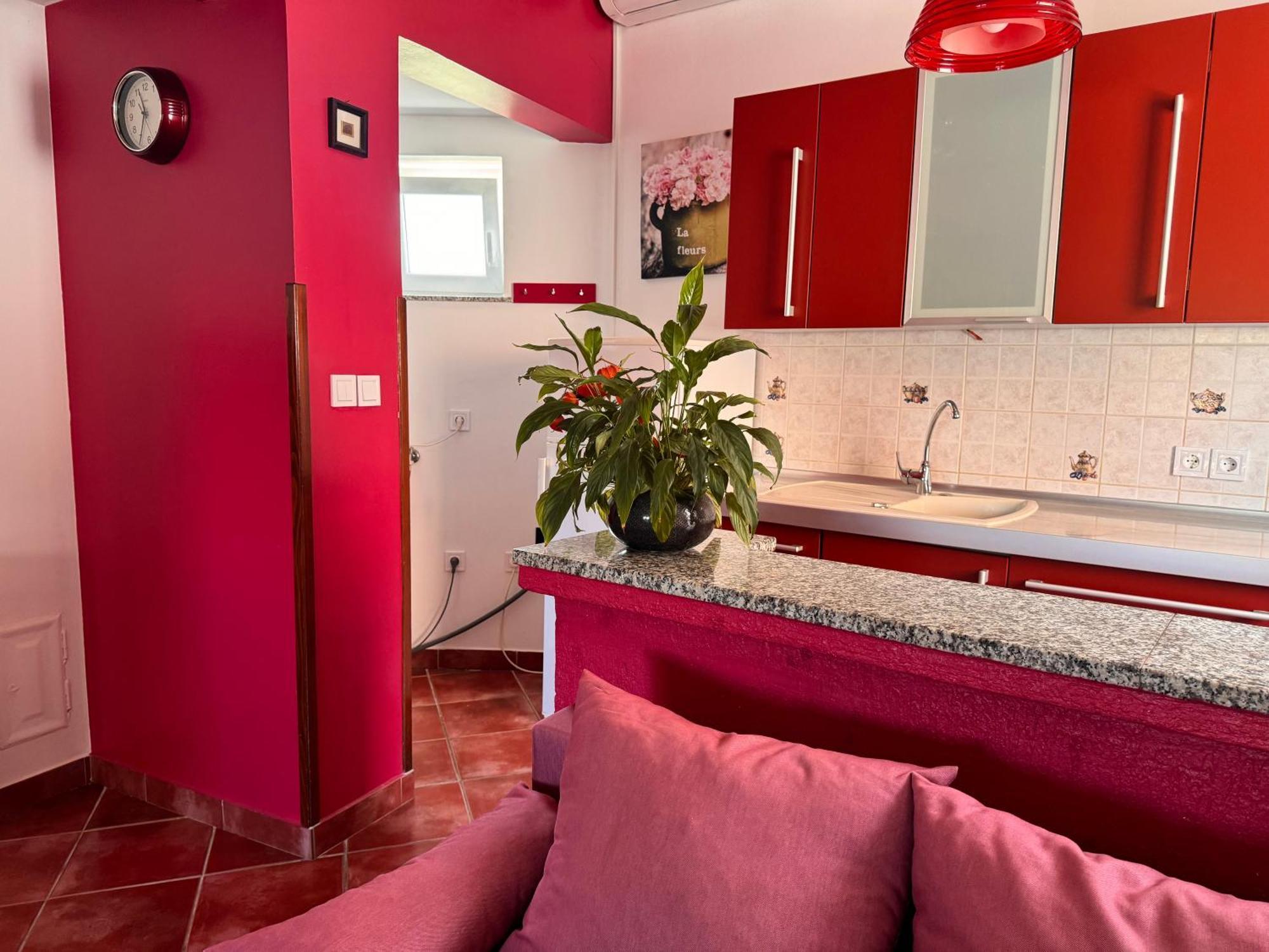 Ancora Apartment *