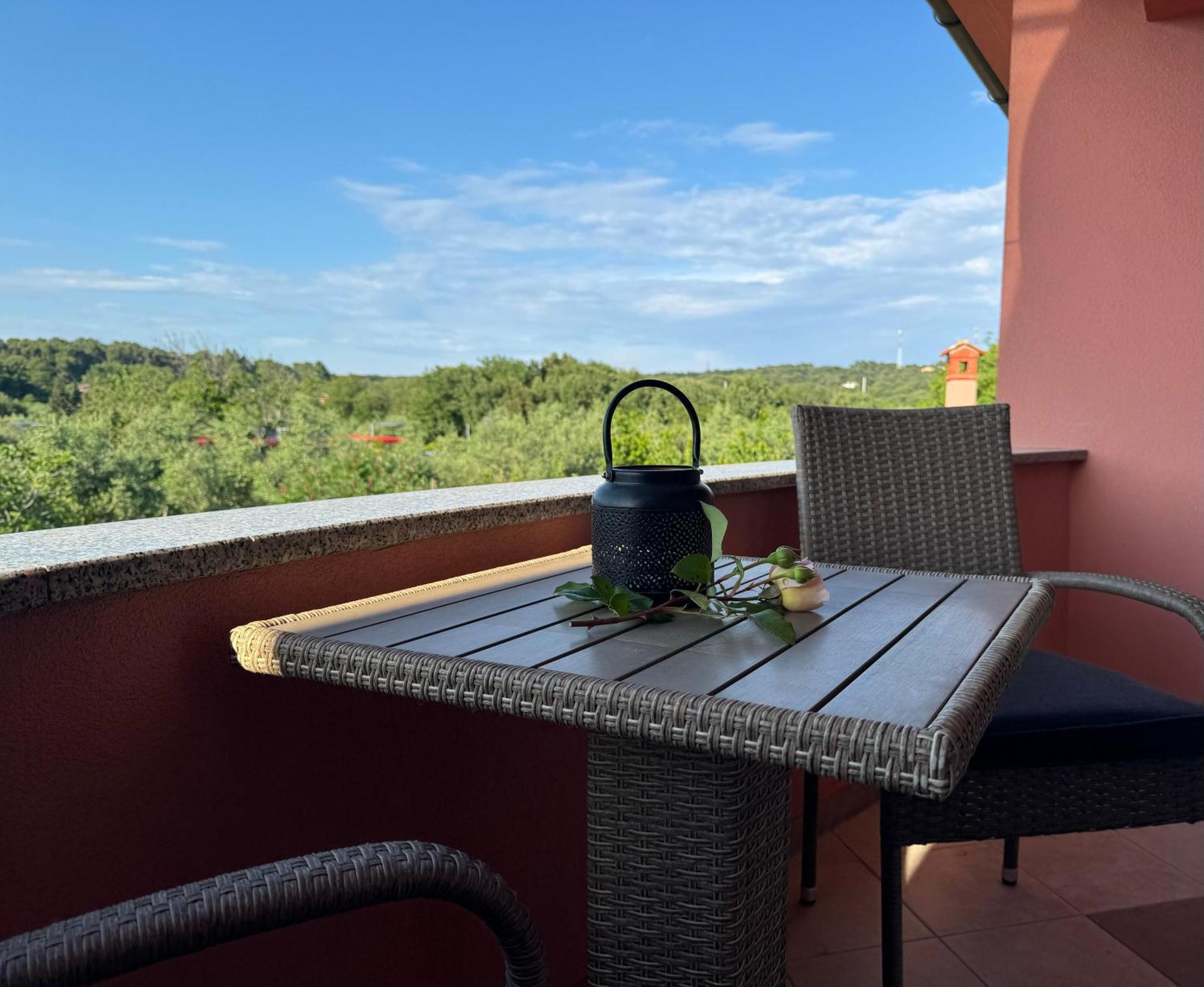 Ancora Apartment *