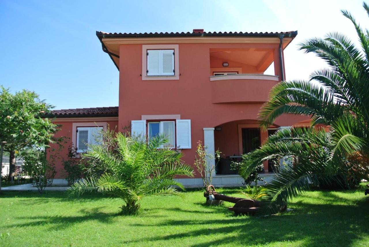 Apartment Ancora *